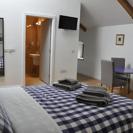 Kellsborough Mill Apartment